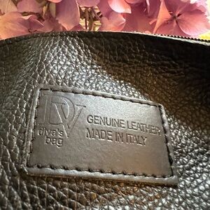 DIVA small LEATHER Bag with strap